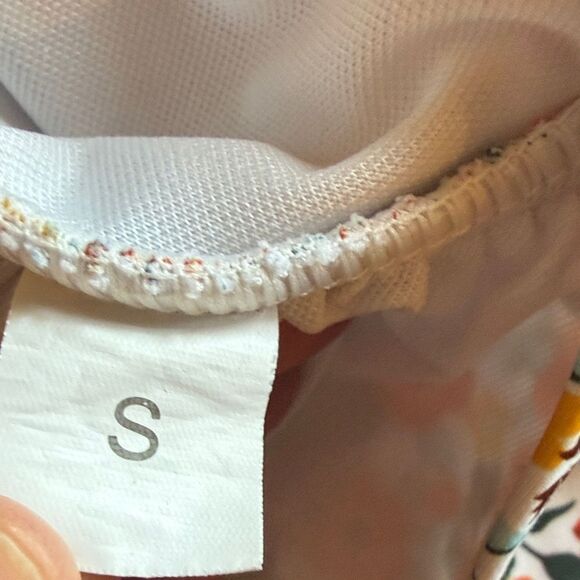 Floral Smocked and High waisted Bikini Set Maternity friendly size small - Picture 9 of 12